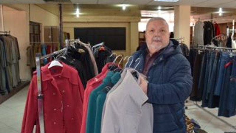 Mallarını depremzedelere gönderen manifaturacı