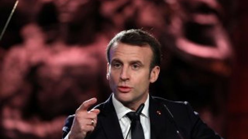 Macron sözde Ermeni soykırımını reddedenleri cezalandıracak