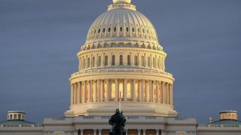 İran ile olası savaşı engelleyecek yasa ABD'de onaylandı