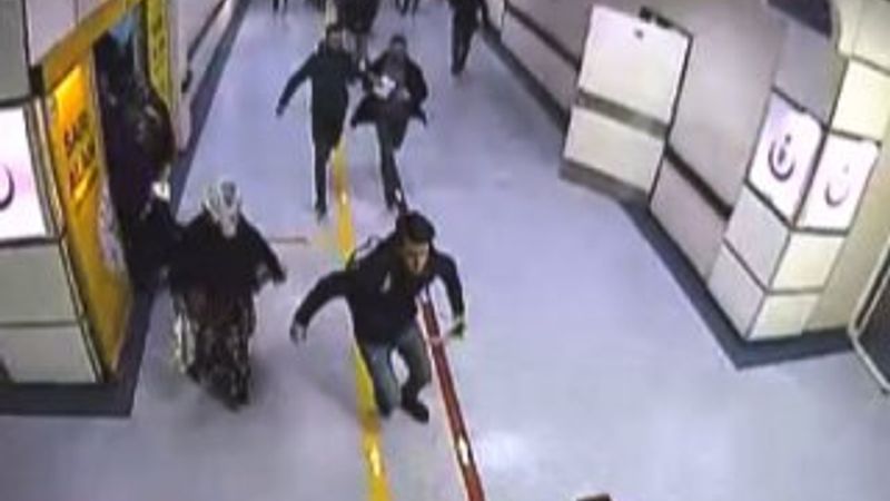 Malatya'daki hastanede deprem paniği