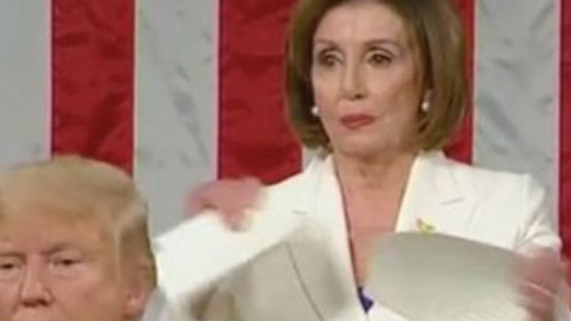 Temsilciler Meclisi Başkanı, Trump’ın konuşmasını yırttı