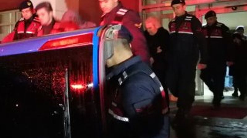 Manisa'da renkli reçete operasyonunda 3 tutuklandı