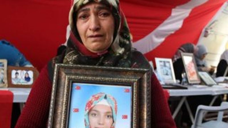 Diyarbakır'daki evlat nöbeti devam ediyor