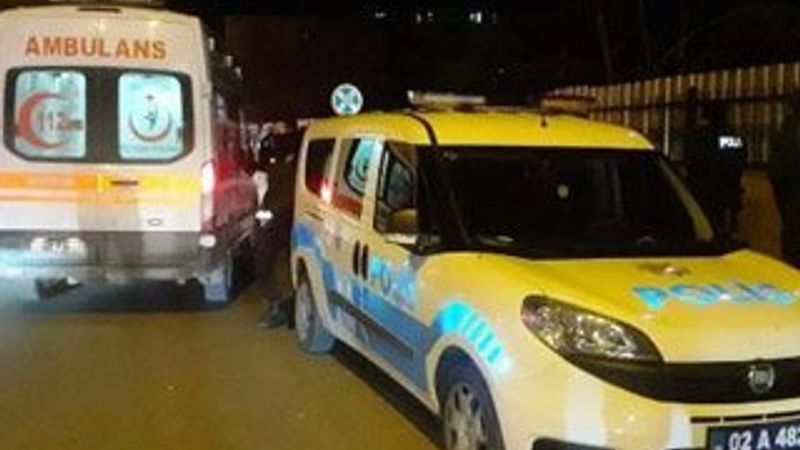 Polis aracına çarpıp kaçan alkollü sürücü yakalandı