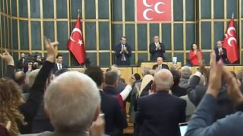 Devlet Bahçeli'nin ayakta alkışlanan sözleri