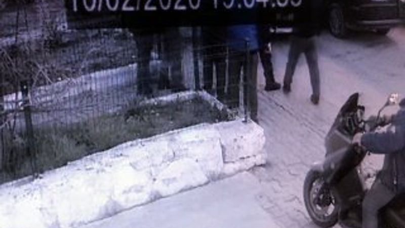 Aydın'da bir taksici, oto tamircisi ve 2 kişiyi ezdi