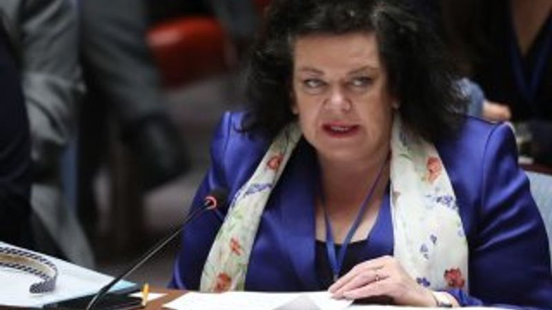 İngiltere, Washington'a kadın şövalyesini atadı