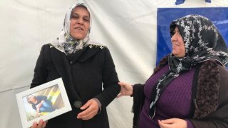 Diyarbakır'da bir anne daha evladına kavuştu