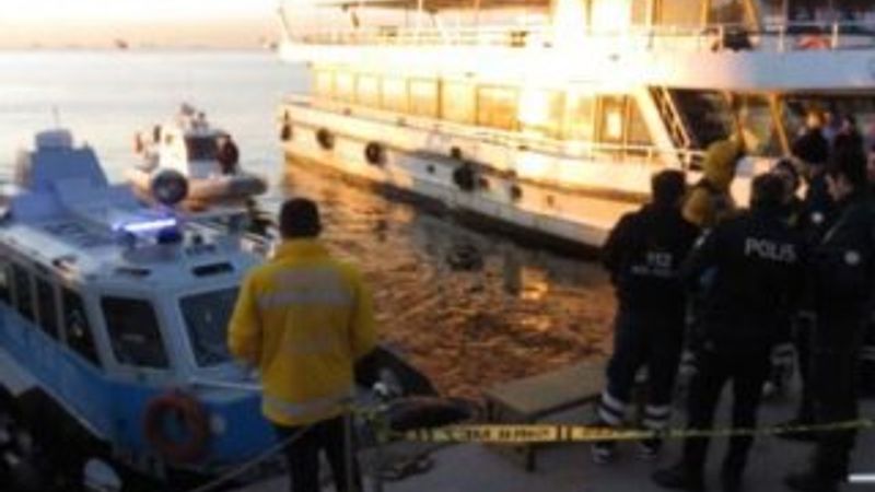 İstanbul'da denizden erkek cesedi çıktı