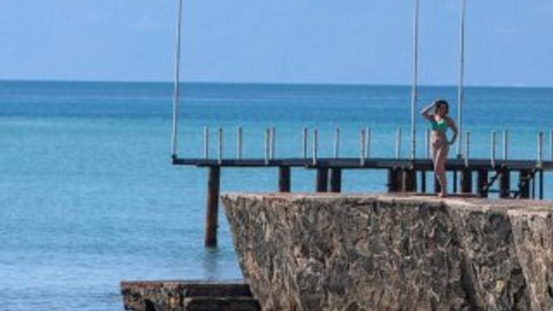 Antalya'da yazdan kalma sıcaklık