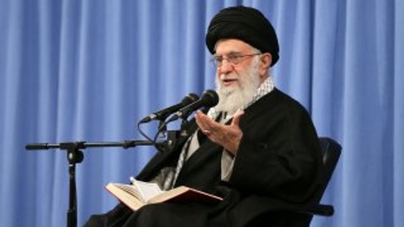 Hamaney'den yabancı basına koronavirüs suçlaması