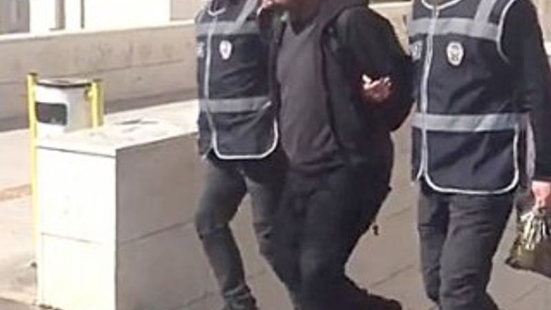 Kavgayı ayırmaya çalışan kişiyi öldürdü, tutuklandı