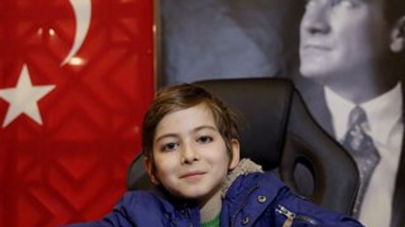 Atakan için pedofili açıklamalar yapan çalışan kovuldu