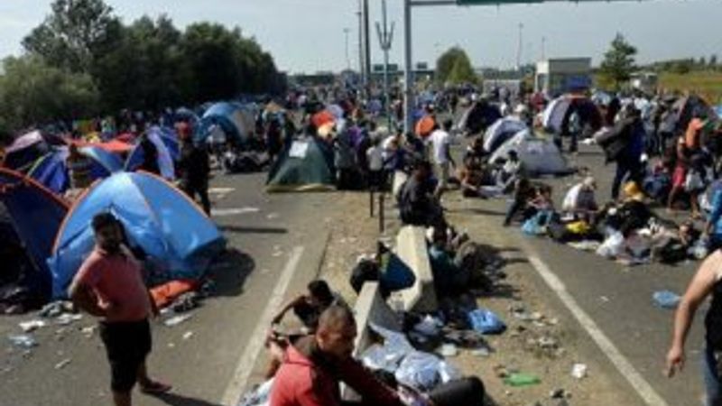 Rumlar sınır kapılarını kapatıyor