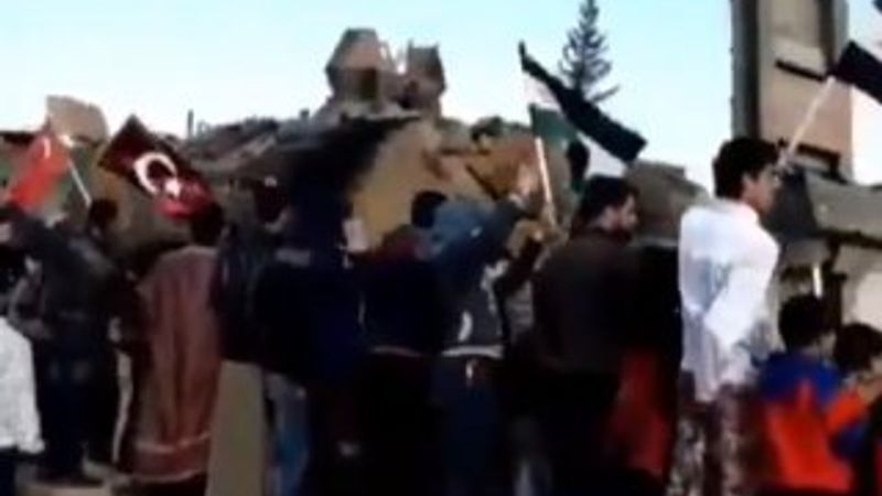 İdlib halkından Türk askerine coşkulu karşılama