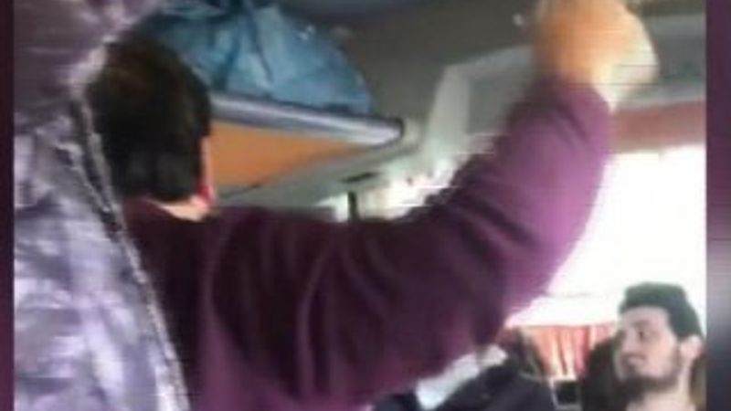 Öğrenciden fazla para isteyen görevli kavgaya tutuştu