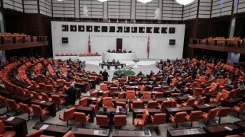 Meclis bugünü kavgasız geçirdi