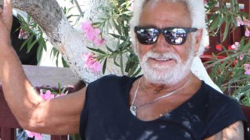 Fedon'un oğlu Theo: Babam ölmedi