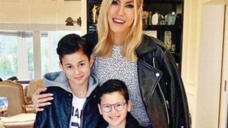 Çağla Şıkel'in koronavirüs önlemi