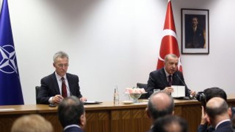 Brüksel'de Cumhurbaşkanı Erdoğan'dan korona önlemi