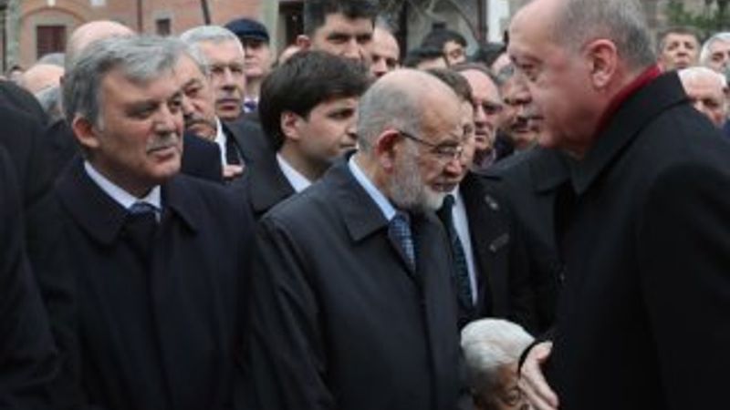 Erdoğan'ın Gül ve Davutoğlu ile karşılaştığı anlar