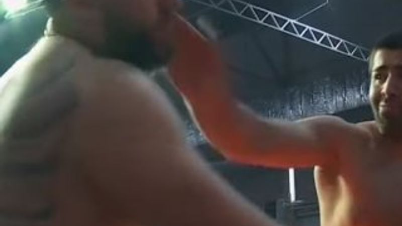 Rusya'da Tokat Atma Şampiyonası