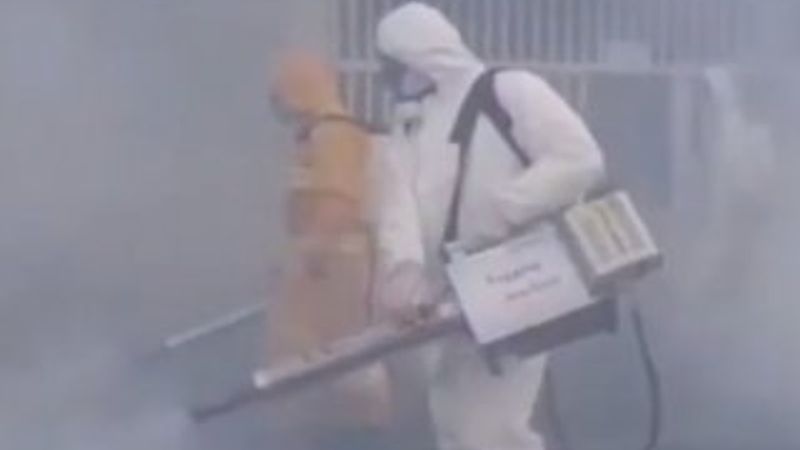 Tahran'da sokaklar dezenfekte ediliyor