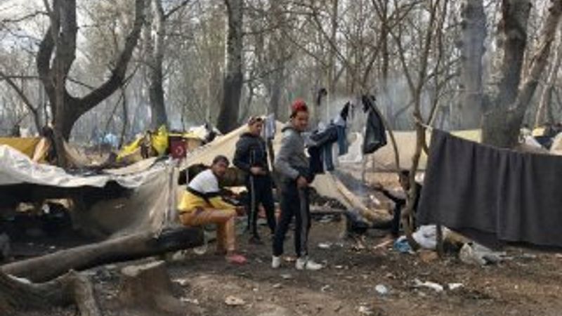 Sığınmacılar, Avrupa'ya geçmek için bekliyor