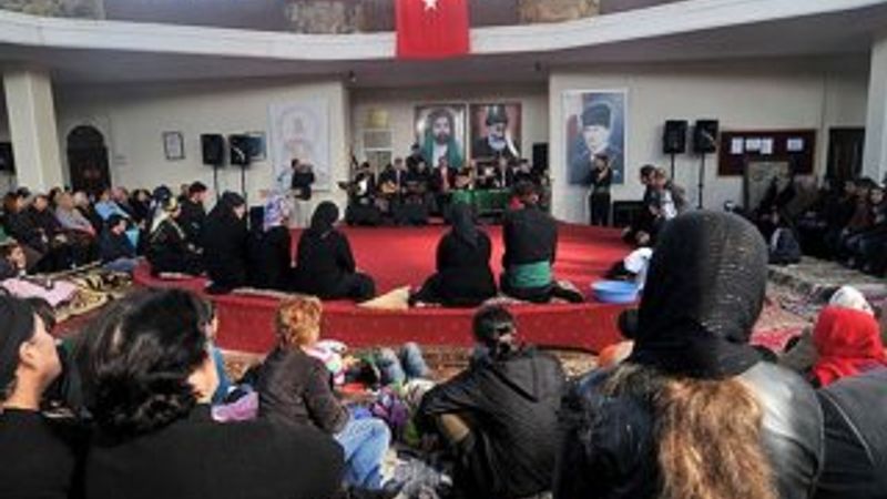 Cemevlerinde de ibadete ara verildi