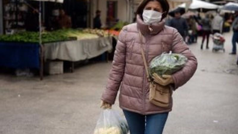 Gümrükler kapanınca pazarda fiyatlar düştü