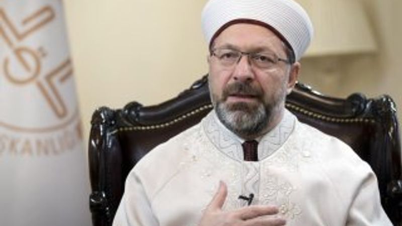 Diyanet'ten cemaatle namaz uyarısı