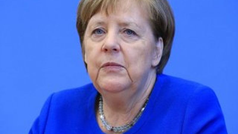 Merkel kendini karantinaya aldı