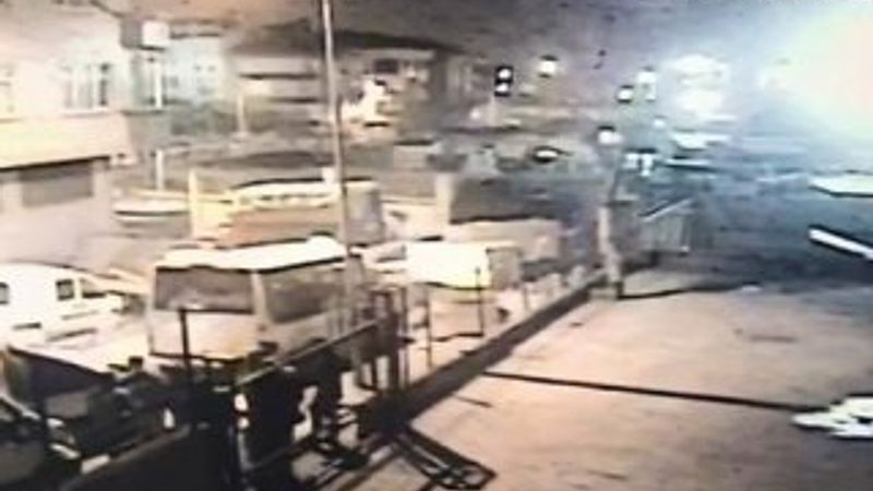 12 yaşındaki çocuk, sokak ortasında öldürüldü