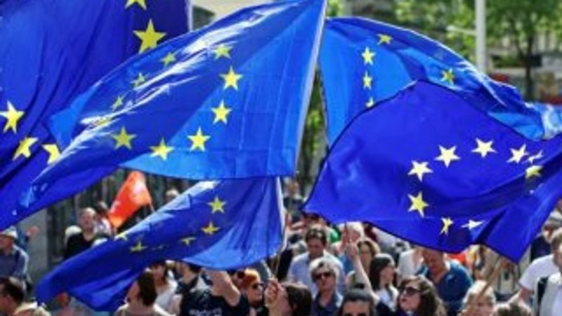 AB, iki ülkeyle müzakereler için anlaştı