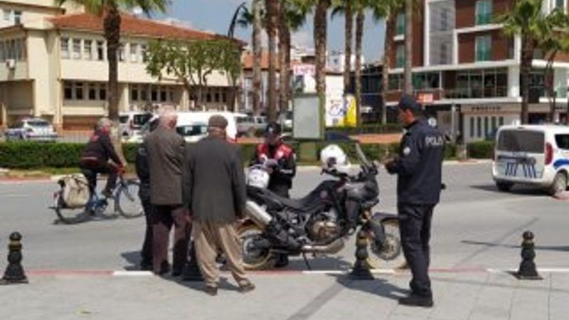 Yasağı ihlal eden 65 yaş üzeri 390 kişiye işlem yapıldı