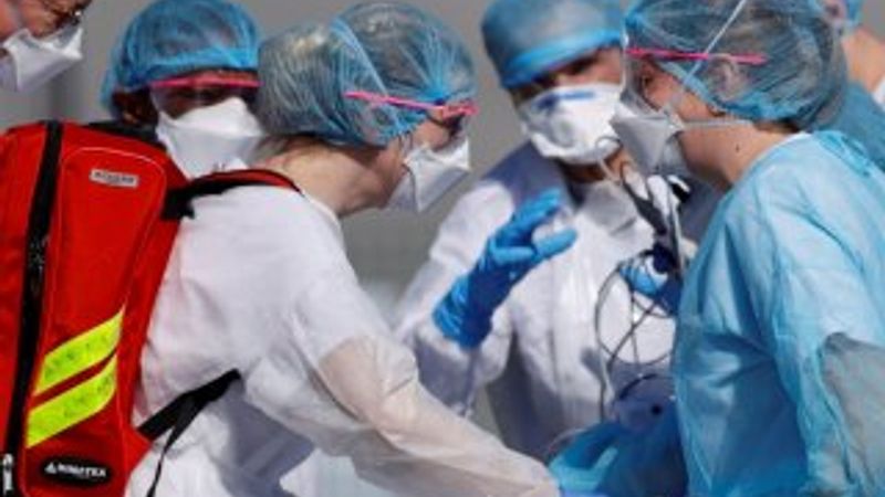 Fransa'da koronadan ölenlerin sayısı 860'a çıktı