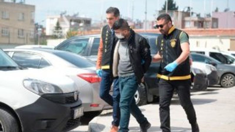 Fuhuş için anlaştıkları kadınlar kaçtı görevliyi dövdüler