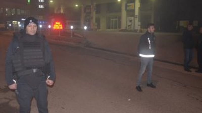 Eski belediye başkanı, 2 kişiyi öldürüp intihara kalkıştı