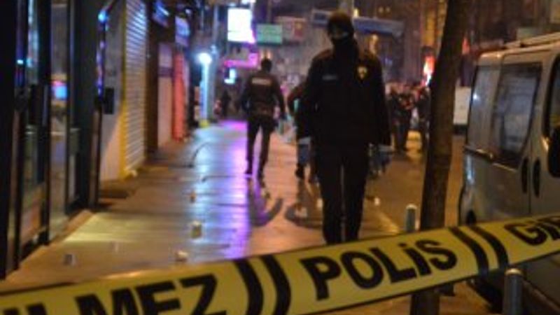 Kağıthane'de bir iş yerine silahlı saldırı: 3 yaralı