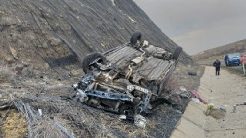 Malatya'da otomobil takla attı: 3 yaralı