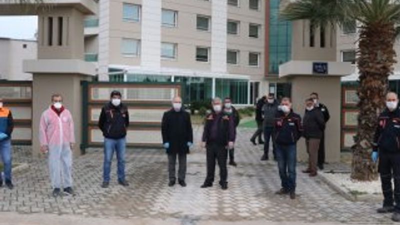 Etiyopya'dan getirilen 131 Türk, İzmir'de karantinaya alındı