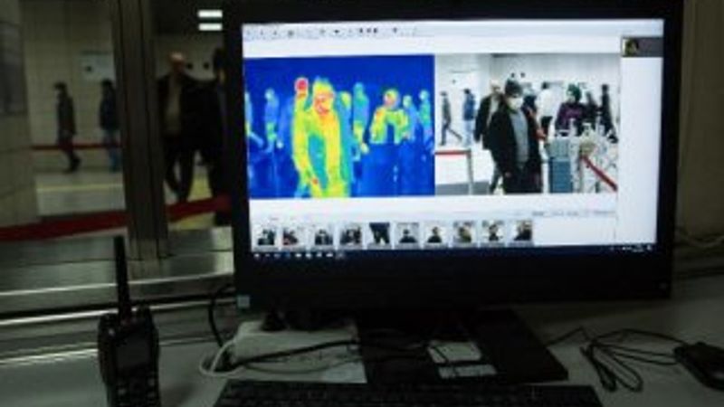 Marmaray'da termal kamera ile ateş kontrolü yapılıyor