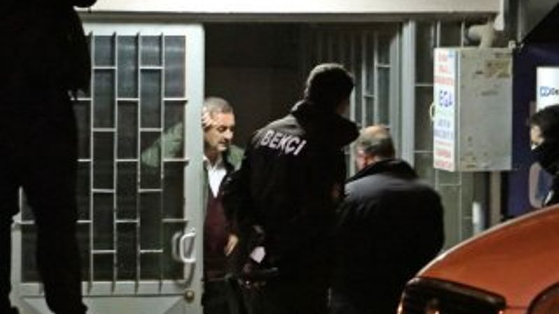 Antalya’da 21 yaşındaki genç kız, odasında ölü bulundu