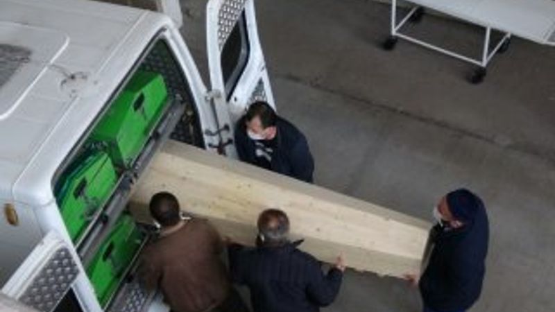 Hastaneden kaçtı, koronadan hayatını kaybetti