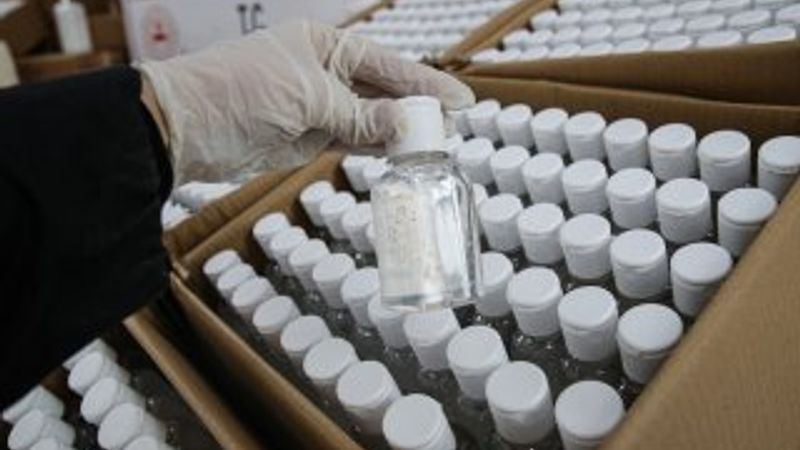 Jandarma 8 ton sahte dezenfektan ele geçirdi