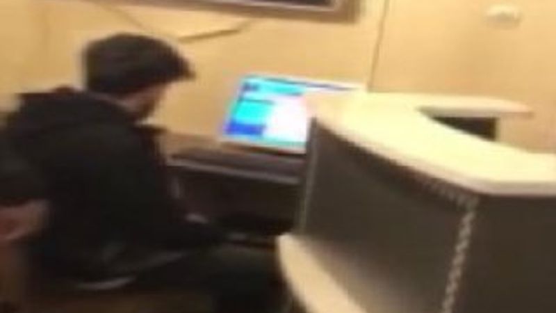 Virüs salgınına rağmen kumar masası kurdular