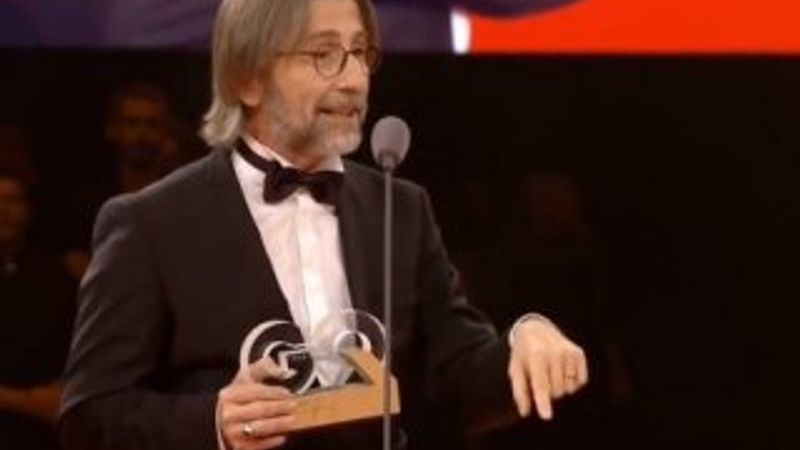 Ercüment Ovalı korona aşısı için çalışıyor