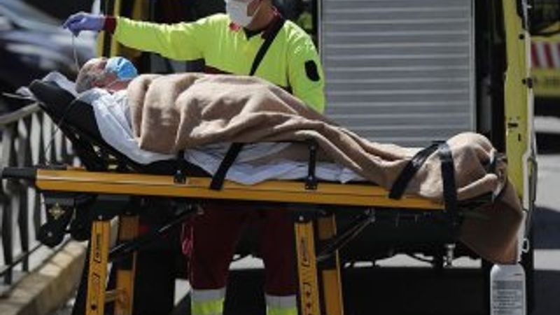 Dünya genelinde koronadan ölenlerin sayısı 60 bini aştı