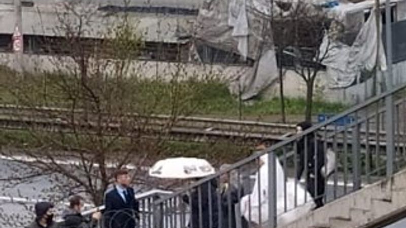 İl değiştiremeyince gelini üst geçitten aldı