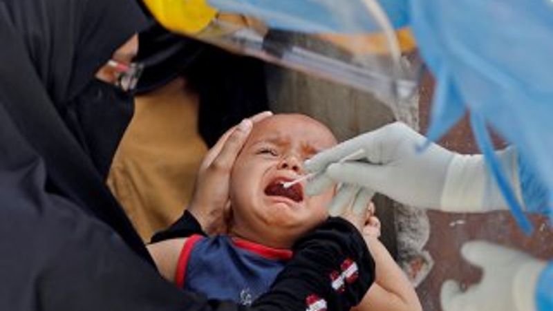 Dünyadan koronavirüs testi manzaraları